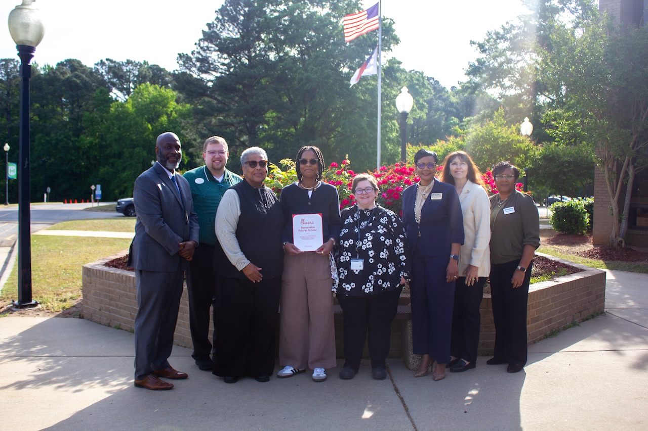 HCC IT student gets $2,500 CFA scholarship